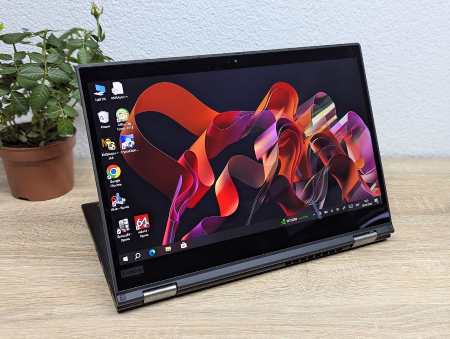 Ноутбук Б/В Lenovo ThinkPad X390 Yoga, Intel Core i7-8565U, DDR3, SSD 256GB, 13" Full HD Сенсор