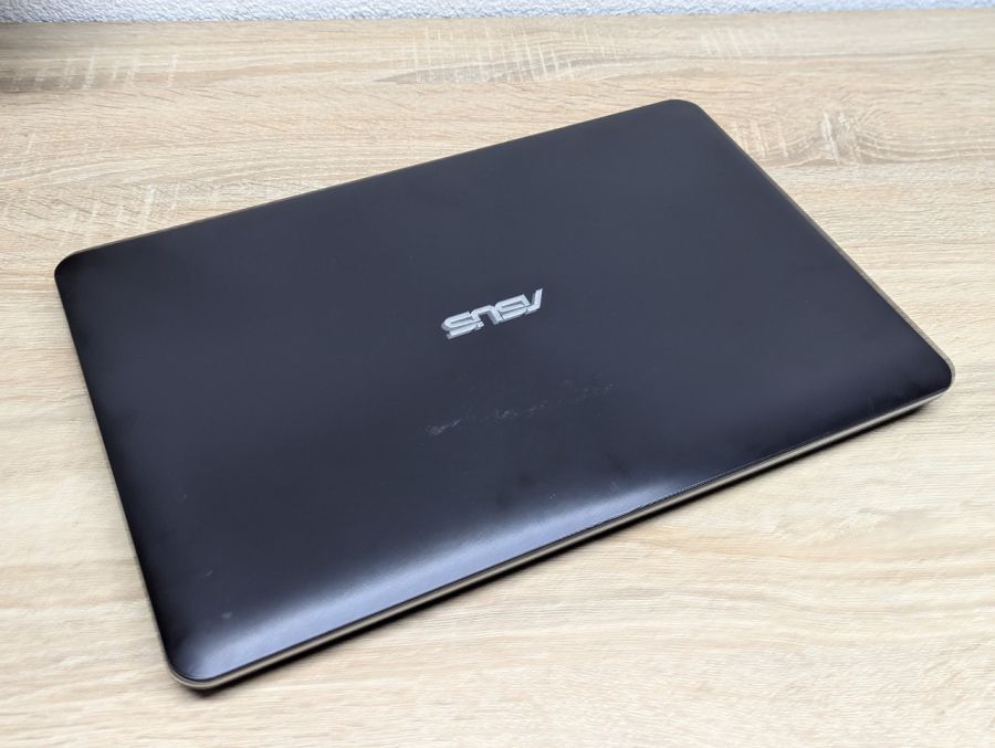 Ноутбук Б/В ASUS R556L, Intel Core i5-5200U, DDR3 12 GB, SSD 256GB, NVIDIA GeForce 940M 2Gb, 15.6" Full HD
