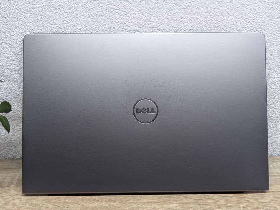 Б/В Верхня кришка корпусу для ноутбука Dell Vostro 15 5568 P62F series 0WDRH2