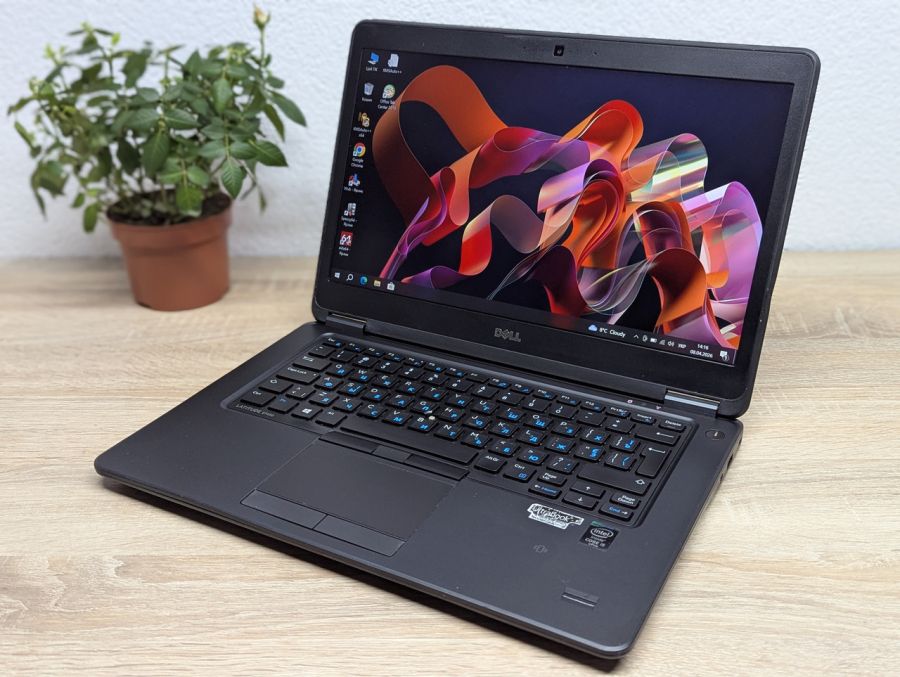 Ноутбук Б/В Dell Latitude E7450, Intel Core i5-5300U, DDR3 8 GB, SSD 128GB, 14" Full HD [ProductHub SKU Dell535]