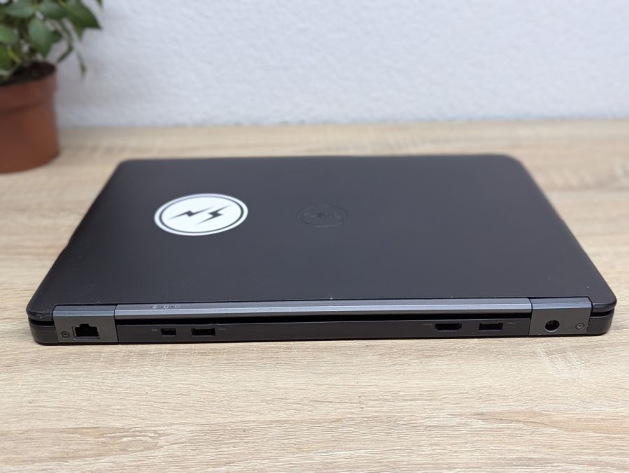 Ноутбук Б/В Dell Latitude E7450, Intel Core i5-5300U, DDR3 8 GB, SSD 128GB, 14" Full HD [ProductHub SKU Dell535]