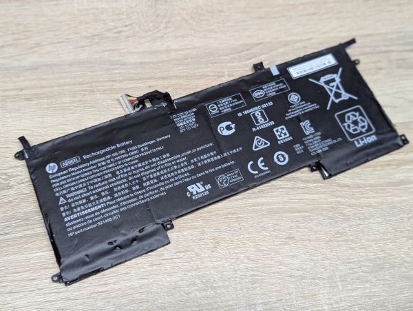 Б/В Акумуляторна батарея HP AB06XL