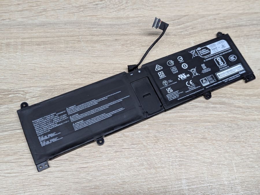 Б/В Акумуляторна батарея BTY-M4A