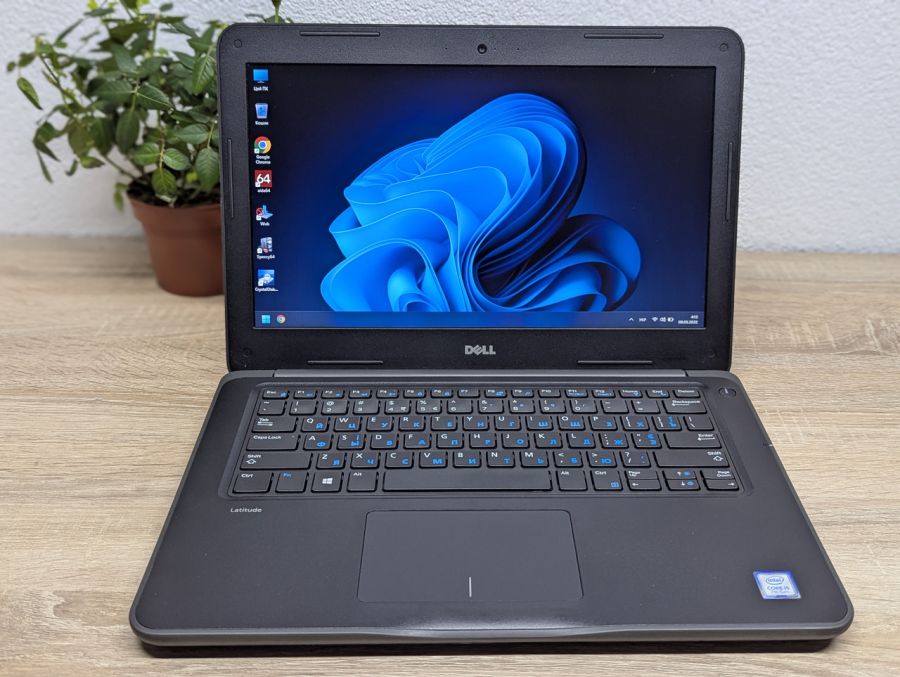 Ноутбук Б/В Dell Latitude 3380, Intel Core i5-7200U, DDR4 8 GB, SSD 128GB, 13.3" HD [ProductHub SKU Dell539]