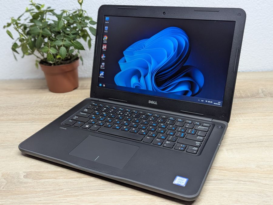 Ноутбук Б/В Dell Latitude 3380, Intel Core i5-7200U, DDR4 8 GB, SSD 128GB, 13.3" HD [ProductHub SKU Dell539]