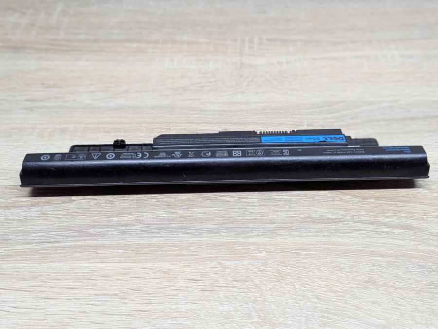 Б/В Акумуляторна батарея Dell MR90Y