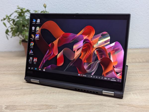 Ноутбук Б/В Lenovo ThinkPad X390 Yoga, Intel Core i5-8265U, DDR3, SSD 128GB, 13" Full HD Сенсор