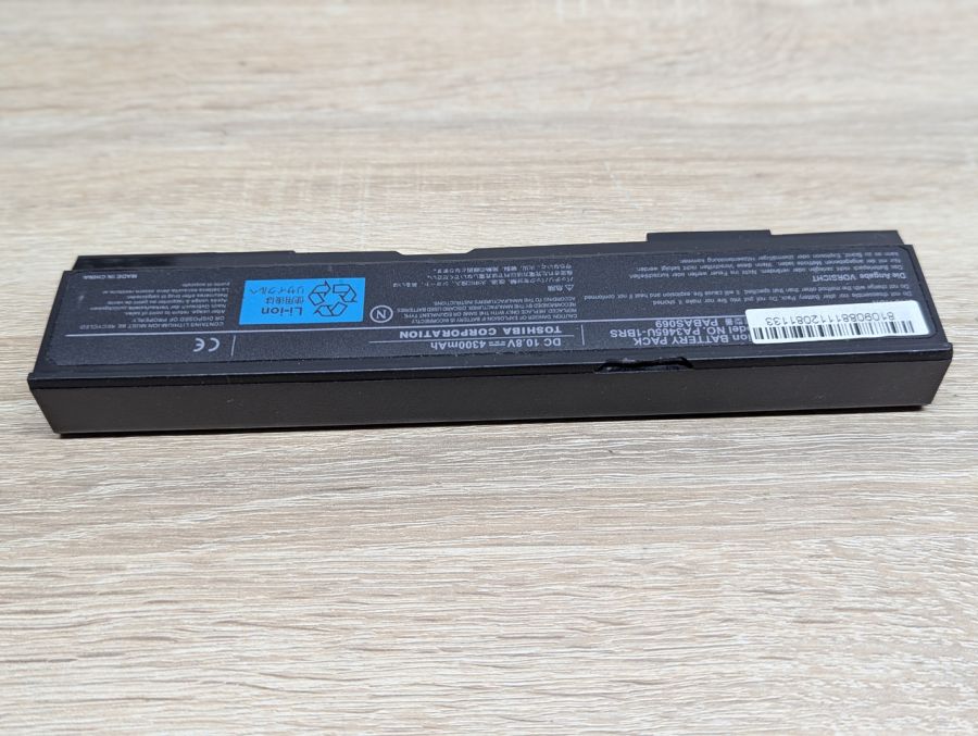 Б/В Акумуляторна батарея Toshiba PA3465U-1BRS