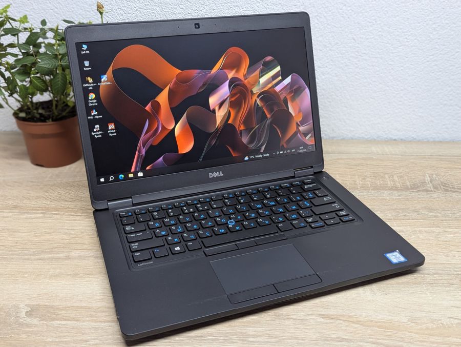 Ноутбук Б/В Dell Latitude 5480, Intel Core i5-6440HQ, DDR4 8 GB, SSD 128GB, 14" Full HD