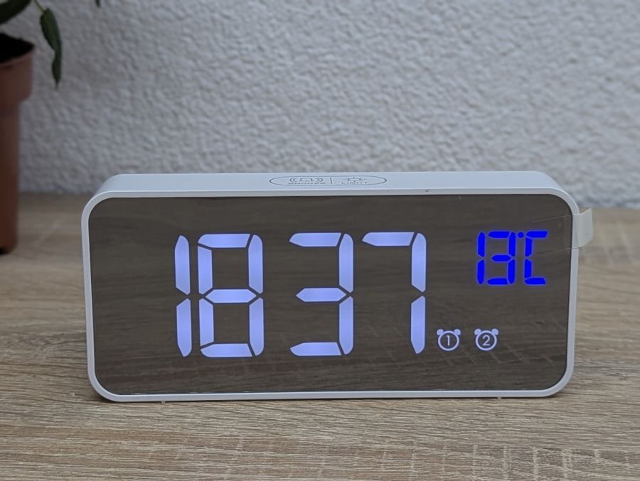 Новий Цифровий LED-будильник HOMVILLA 8808