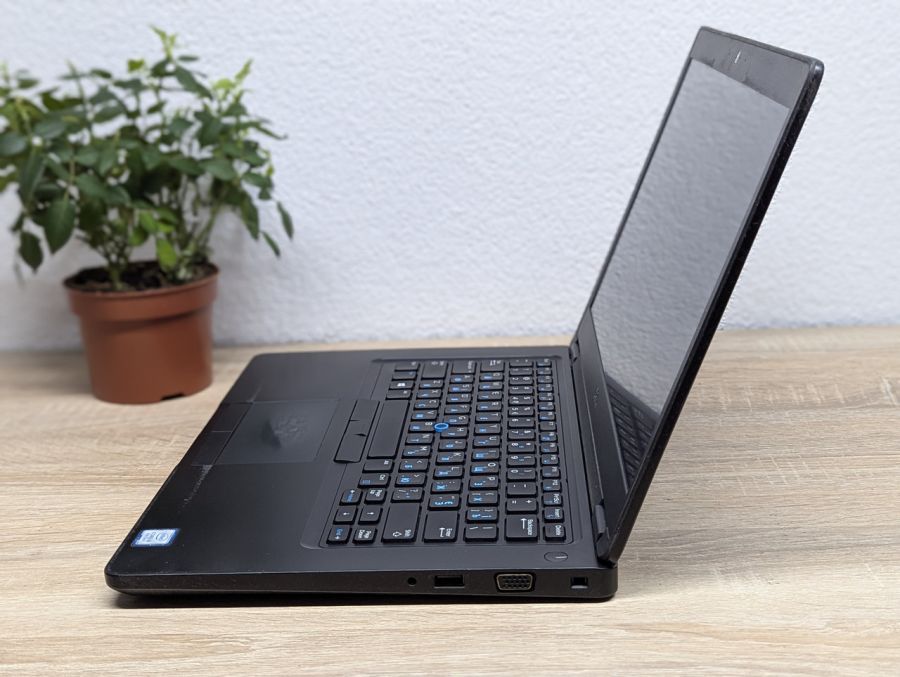 Ноутбук Б/В Dell Latitude 5490, Intel Core i5-8350U, DDR4 8 GB, SSD 128GB, 14" Full HD