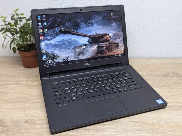Ноутбук Б/В Dell Latitude 3470, Intel Core i5-6200U, DDR3 8 GB, SSD 128GB, 14" HD