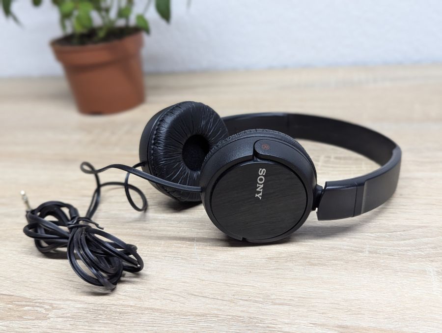 Новий Дротові навушники Sony MDR-ZX110