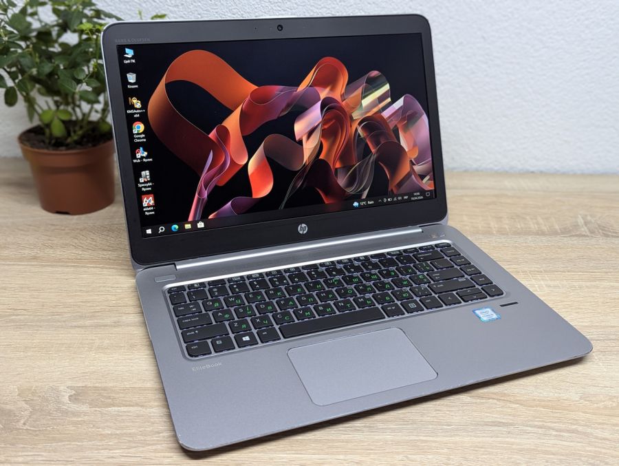 Ноутбук Б/В HP Folio EliteBook 1040 G3, Intel Core i5-6200U, DDR4 8 GB, SSD 256GB, 14" Full HD