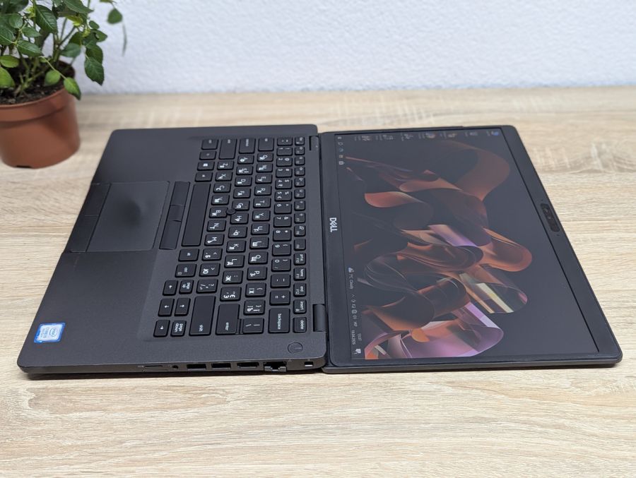 Ноутбук Б/В Dell Latitude 5401, Intel Core i5-9400H, DDR4 16 GB, SSD 256GB, 14" Full HD
