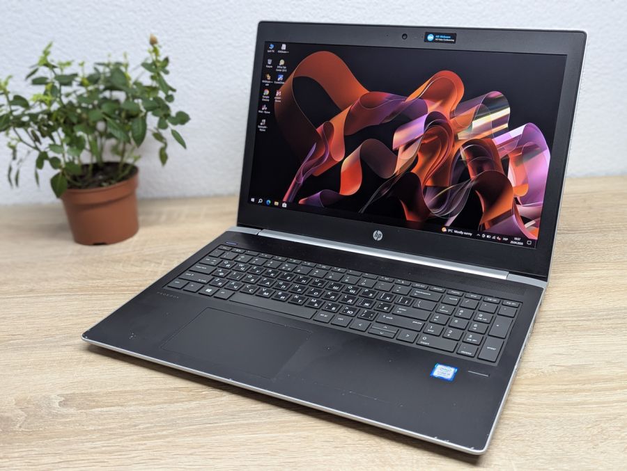 Ноутбук Б/В HP ProBook 450 G5, Intel Core i5-8250U, DDR4 8 GB, SSD 240GB, 15.6" Full HD