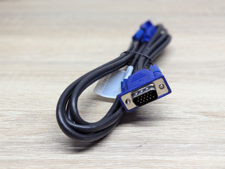 Б/В Кабель VGA на VGA 1.8м