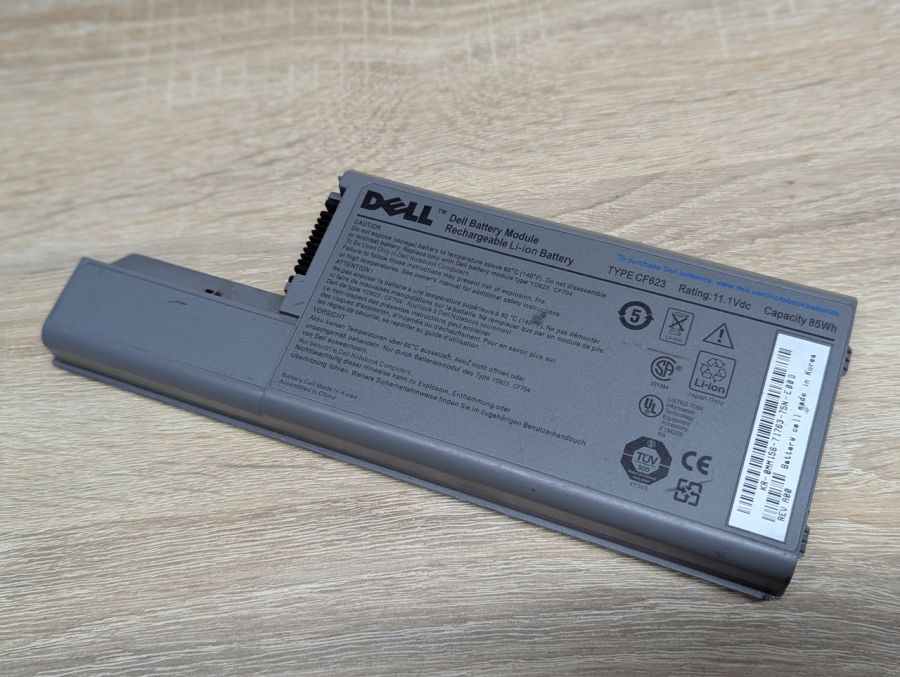 Б/В Акумуляторна батарея Dell CF623