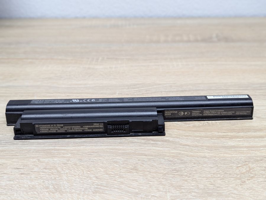 Б/В Оригінальна акумуляторна батарея Sony VGP-BPS26A