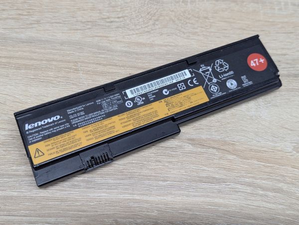 Б/В Оригінальна акумуляторна батарея Lenovo 42T4837,42T4836