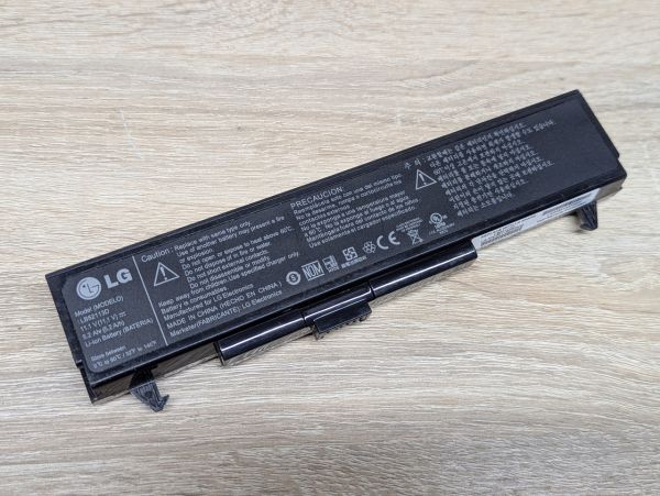 Б/В Акумуляторна батарея LG LB52113D