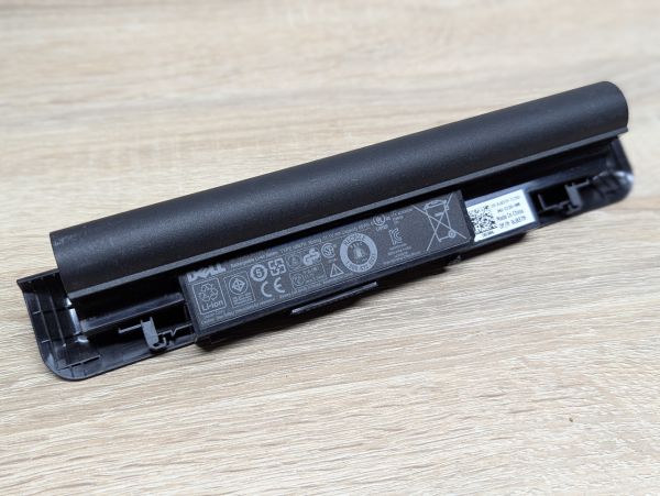 Б/В Оригінальна акумуляторна батарея Dell N887N