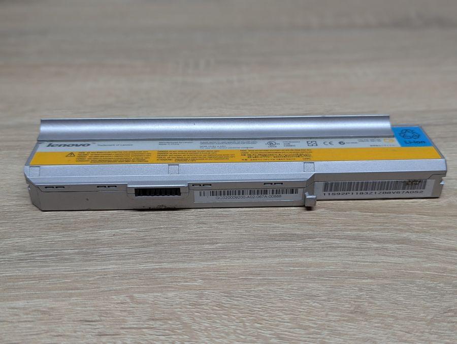 Б/В Оригінальна акумуляторна батарея Lenovo 92P1184,92P1183 [ProductHub SKU 92P1184]