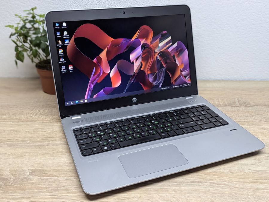 Ноутбук Б/В HP ProBook 450 G4, Intel Core i5-7200U, DDR4 8 GB, SSD 128GB, 15.6" Full HD
