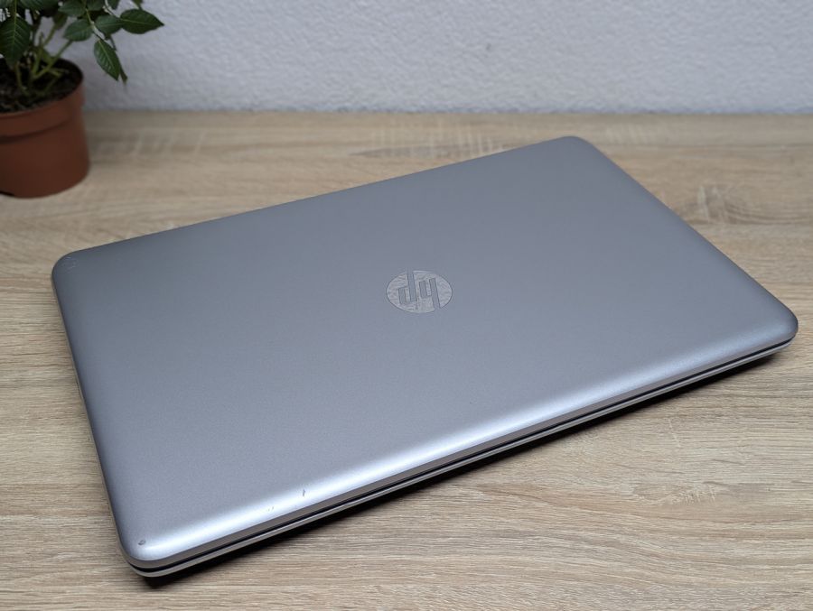 Ноутбук Б/В HP Pavilion 17, AMD A8-4500M, DDR3 8 GB, SSD 128GB, AMD Radeon HD 7640G, 17" HD Сенсор