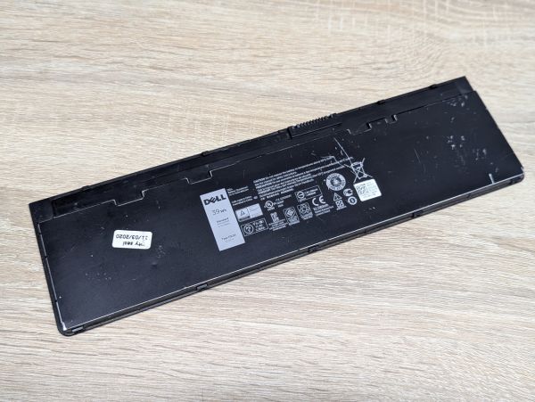 Б/В Акумуляторна батарея Dell F3G33