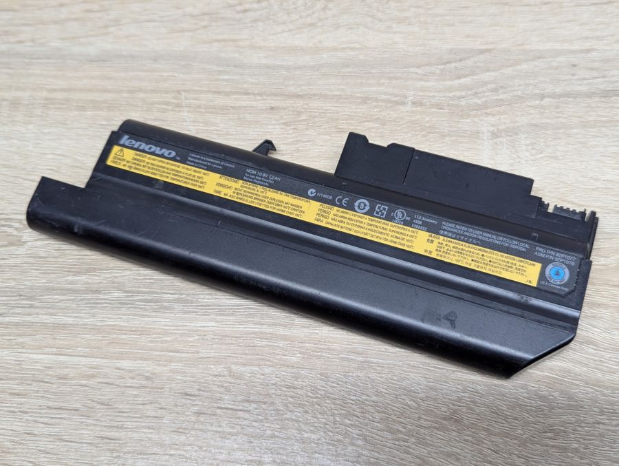 Б/В Акумуляторна батарея Lenovo 92P1077,92P1076