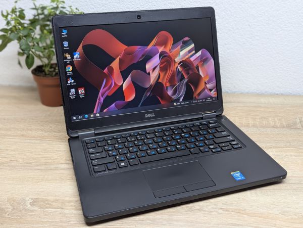 Ноутбук Б/В Dell Latitude E5450, Intel Core i5-5200U, DDR3 8 GB, SSD 128GB, 14" HD