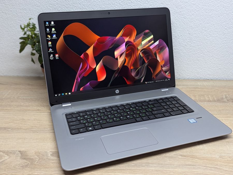 Ноутбук Б/В HP ProBook 470 G4, Intel Core i5-7200U, DDR4 8 GB, SSD 128GB, NVIDIA GeForce 930MX 2Gb, 17" Full HD