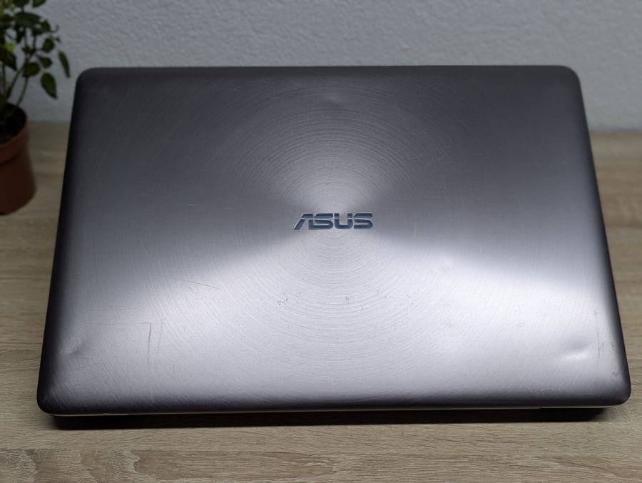Ноутбук Б/В ASUS Vivobook Pro N752VX, Intel Core i7-6700HQ, DDR4 16 GB, SSD 128GB + HDD 320GB, NVIDIA GeForce GTX 950M 2Gb, 17" Full HD