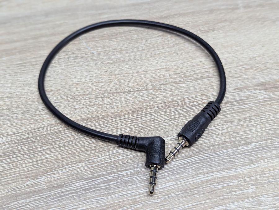 Новий Аудіокабель AUX mini jack 3.5 мм кутовий Male-Male