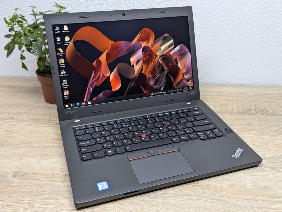 Ноутбук Б/В Lenovo ThinkPad T470P, Intel Core i5-7300HQ, DDR4 8 GB, SSD 128GB, 14" Full HD [ProductHub SKU L572]