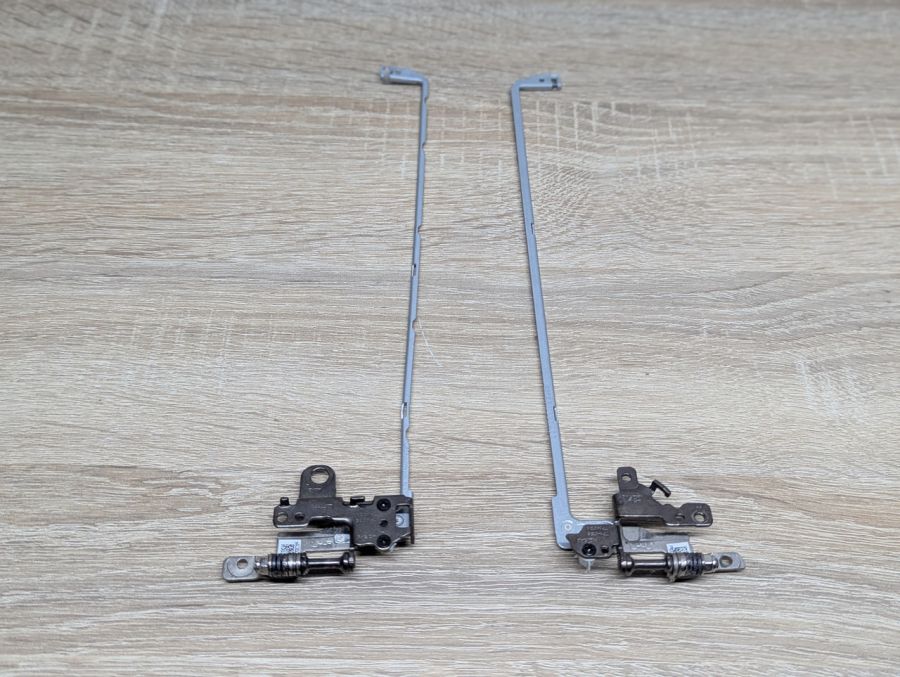 Б/В Петлі,завіси для ноутбука HP 250 G7 [ProductHub SKU 000500]