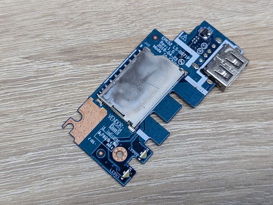 Б/В Додаткова плата роз'єму USB та LED-індикаторів для ноутбука HP 250 G7, HP 255 G7,HP 15-DA/DB
