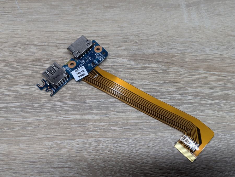 Б/В Додаткова плата портів USB та VGA зі шлейфом для ноутбука HP 850 G3,840 G3, 745 G3,755 G3