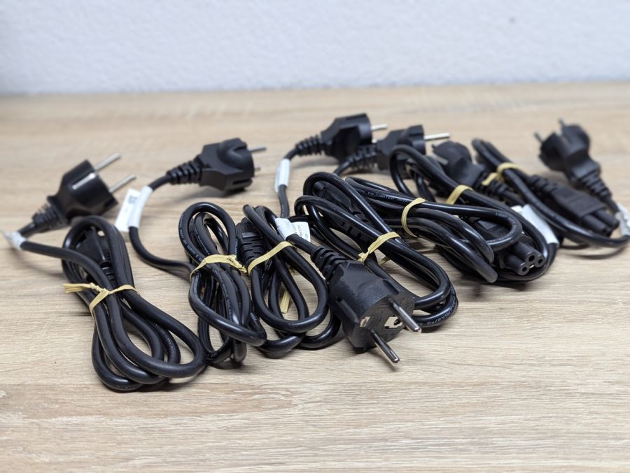 Б/В Оригінал Фірмовий Кабель живлення, (мікімаус) 3pin, 220в