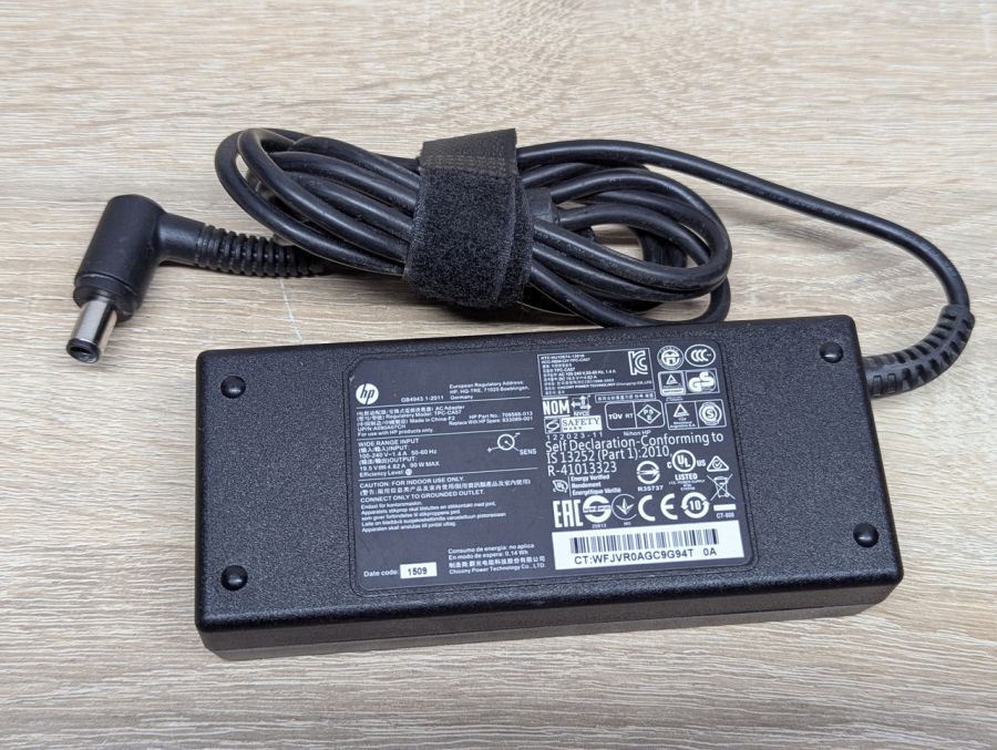 Б/В Б\В Блок живлення HP 90W 7.4x5.0 кутовий