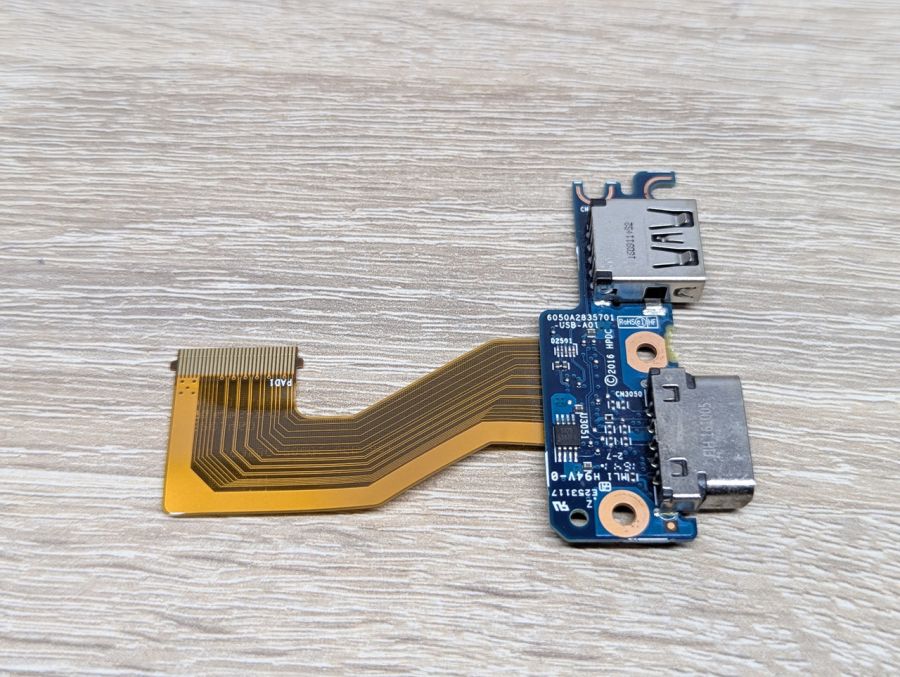 Б/В Додаткова плата розширення USB VGA для ноутбука HP EliteBook 840 G3,850 G3,745 G3,755 G3