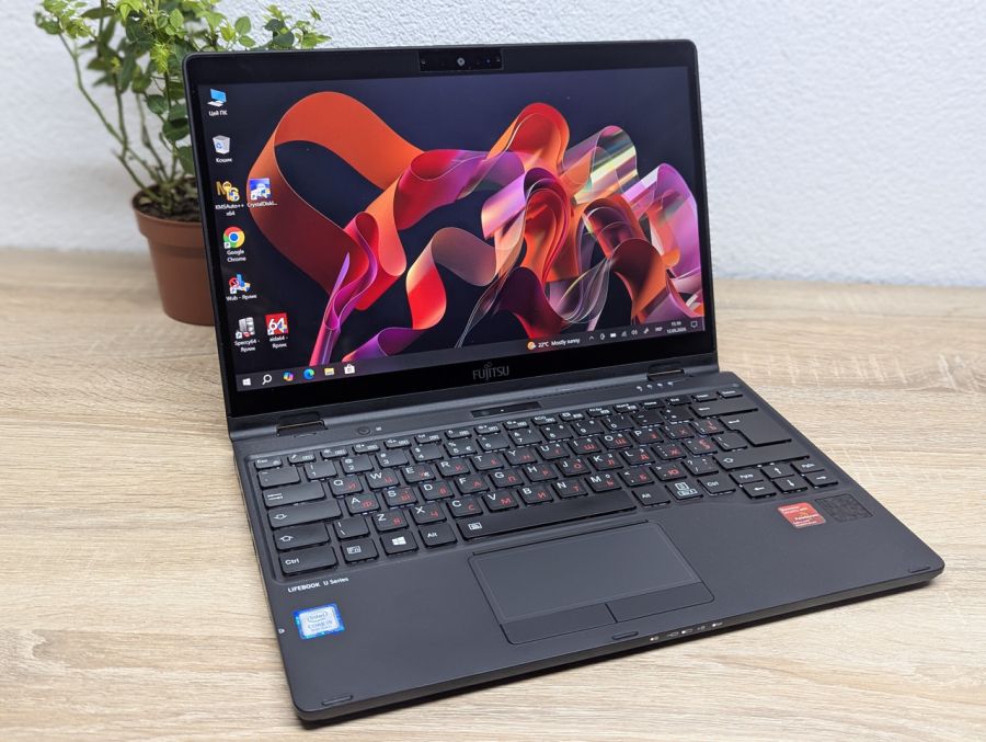 Ноутбук Б/В Fujitsu LifeBook U939X, Intel Core i5-8265U, DDR4 16 GB, SSD 256GB, 13" Full HD Сенсор