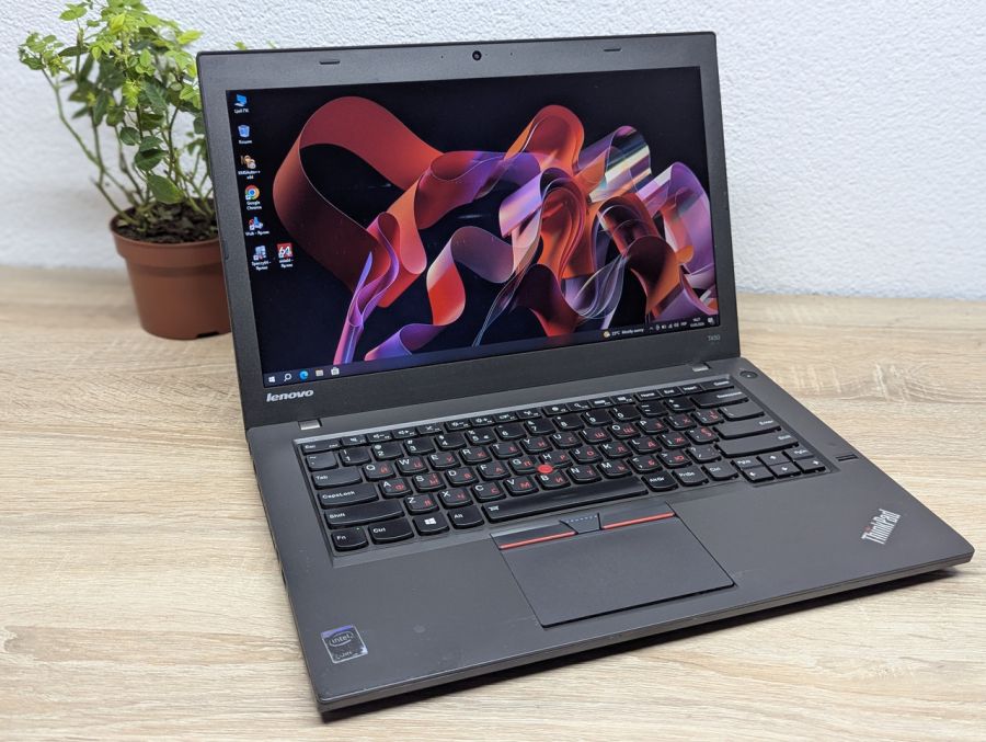 Ноутбук Б/В Lenovo ThinkPad T450, Intel Core i5-5200U, DDR3 8 GB, SSD 128GB, 14" HD [ProductHub SKU L580]