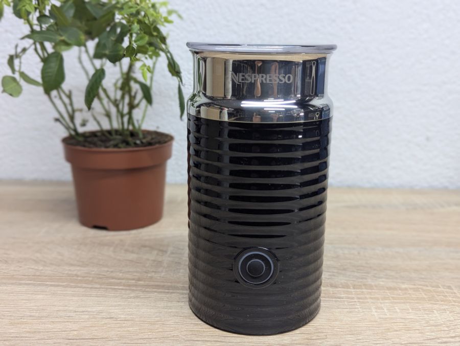 Новий Капучинатор,спінювач молока Nespresso Aeroccino 3