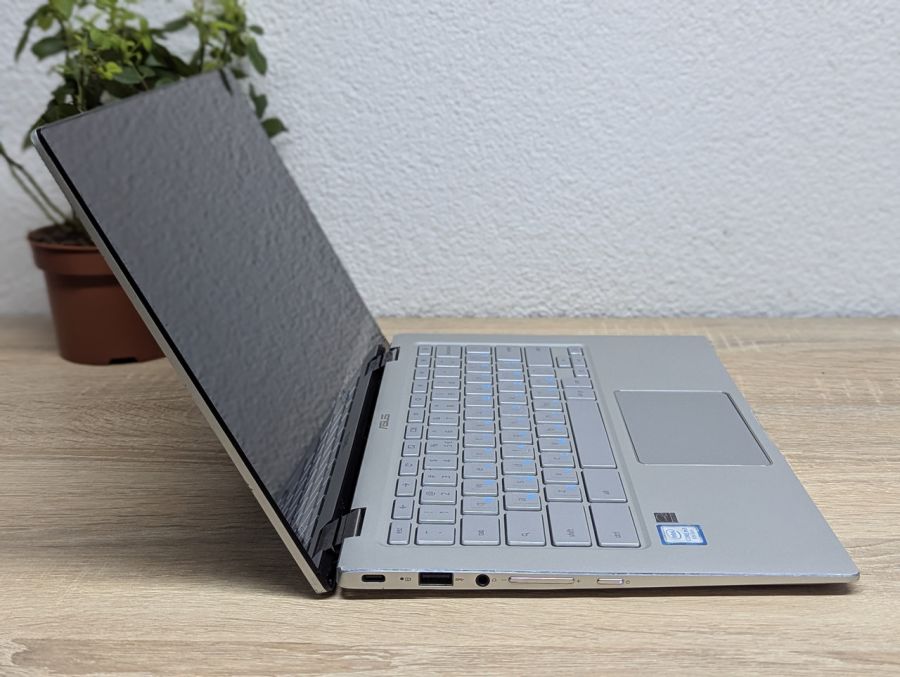 Ноутбук Б/В ASUS Chromebook Flip C434T, Intel Core m3-8100Y, DDR3 8 GB, SSD 64GB, 14" Full HD Сенсор