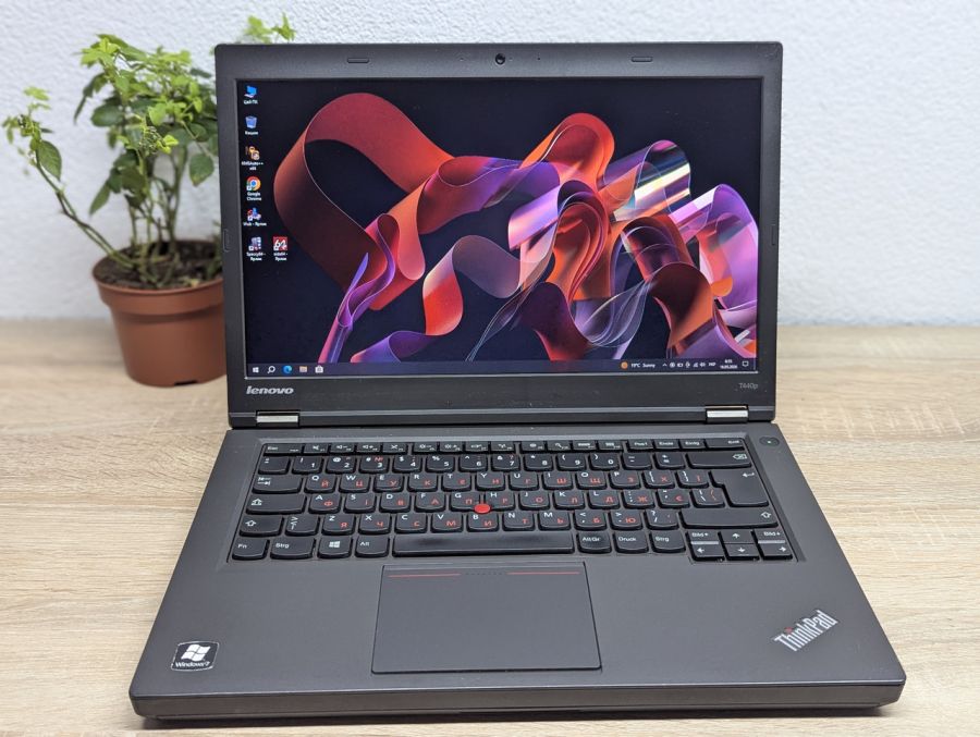 Ноутбук Б/В Lenovo T440P, Intel Core i5-4300M, DDR3 8 GB, SSD 128GB, 14" HD