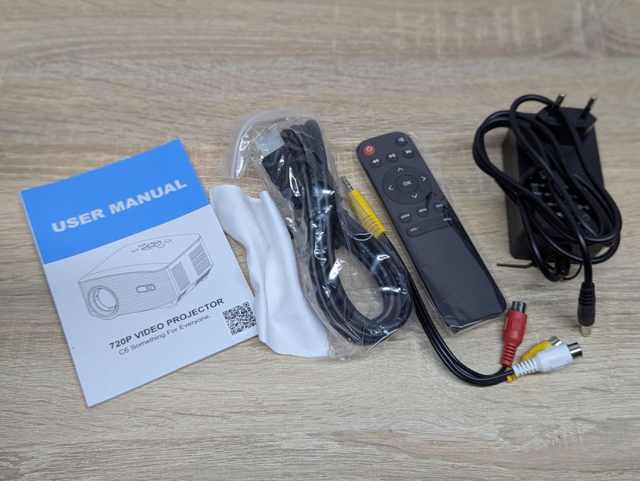 Новий Мініпроектор Giaomar Movie Projector C6