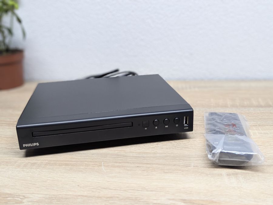 Новий DVD-програвач Philips 2000
