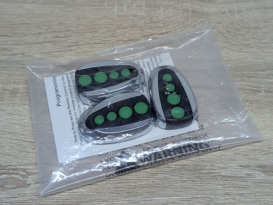 Новий Пульт дистанційного керування гаражними воротами TOPENS M12 3шт [ProductHub SKU TOPENS(20)]